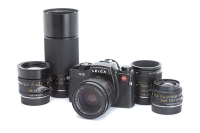 Lot 85 - A Leica R5 SLR Camera Outfit
