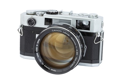 Lot 112 - A Canon 7s Rangefinder Camera