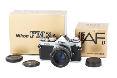 Lot 189 - A Nikon FM3a SLR Camera