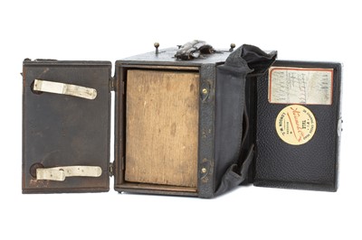 Lot 276 - An Adams & Co. No.1 Yale Detective Camera