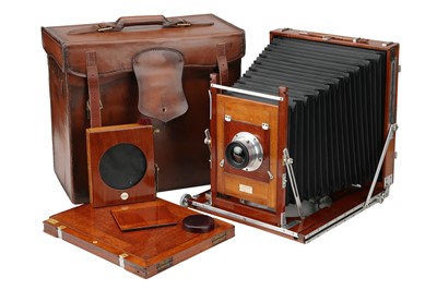 Lot 332 - A Fine W. Watson & Son Mahogany & Aluminium Field Camera