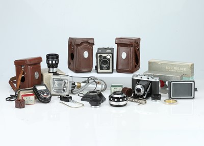 Lot 932 - A Selection of Various Camera Accessories