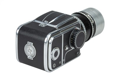 Lot 264 - A Hasselblad 1000F Medium Format Camera