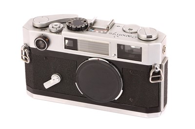 Lot 1137 - A Canon 7Sz Rangefinder Body