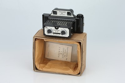 Lot 599 - A Coronet "3-D" Stereo Camera