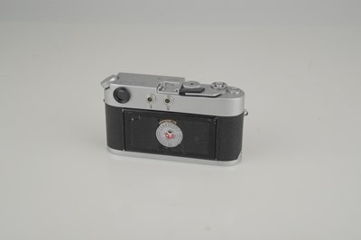 Lot 383 - A Leica M4 Rangefinder Body