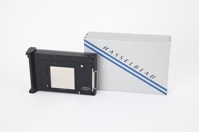 Lot 671 - A Hasselblad PolaPlus Polaroid Film Magazine 30200