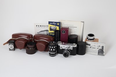 Lot 512 - A Corfield Periflex 3 Camera