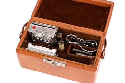 Lot 1147 - A Jaeger LeCoultre Compass Camera Outfit