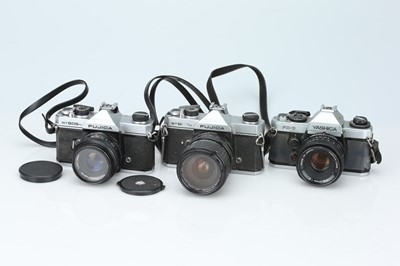 Lot 520 - Three 35mm SLR Cameras