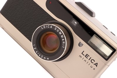 Lot 1152 - A Leica Minilux Compact Camera
