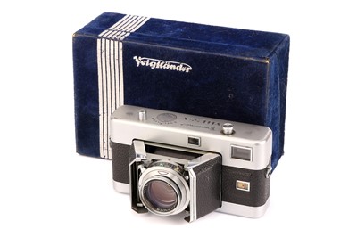 Lot 1154 - A Voigtländer Vitessa Rangefinder Camera