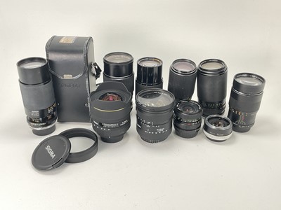 Lot 799 - A Selection of Photographic Lenses