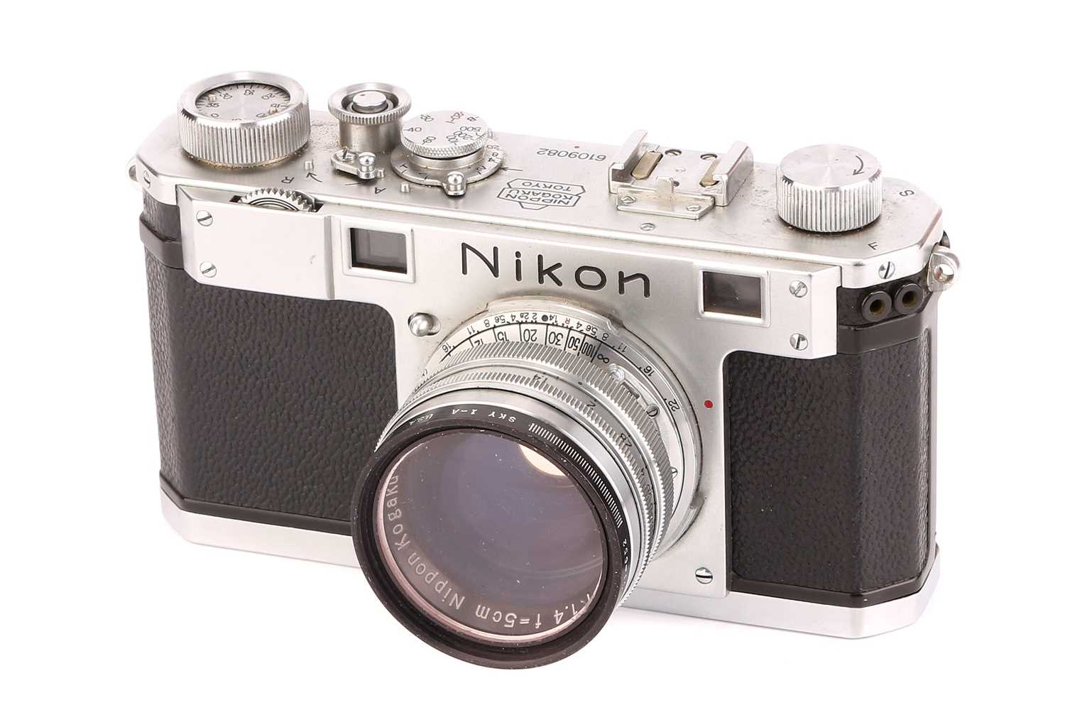 Lot 1157 - A Nikon S Rangefinder Camera