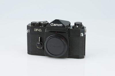 Lot 467 - Canon F-1 35mm SLR Camera