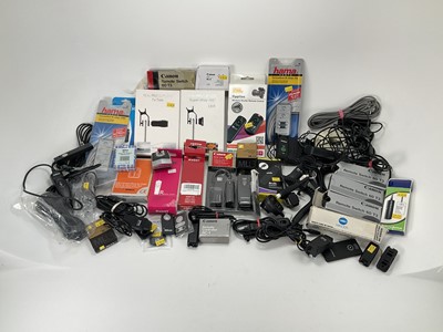 Lot 919 - A Large Selection of Remote Triggers