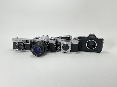 Lot 769 - A Mixed Selection of 35mm Cameras