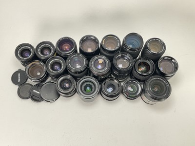 Lot 806 - A Selection of Photographic Lenses