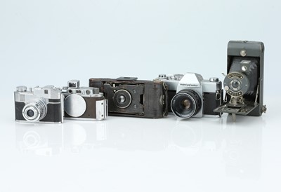 Lot 765 - A Mixed Selection of Cameras