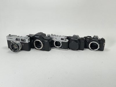 Lot 508 - A Selection of 35mm Cameras