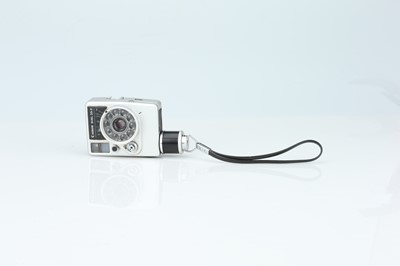Lot 975 - A Canon Dial 35-2 35mm Compact Camera