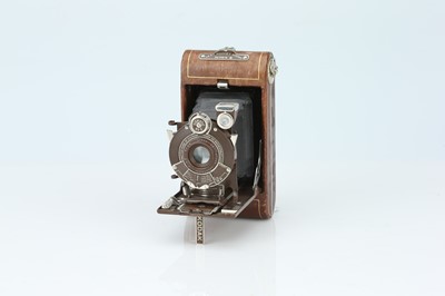 Lot 642 - A Kodak Vest Pocket Series III Medium Format Camera