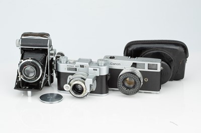 Lot 564 - A Small Collection of Three Cameras