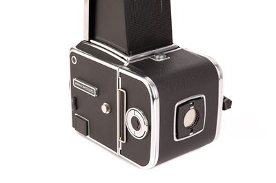 Lot 1174 - A Hasselblad 2000FC/M Medium Format Body