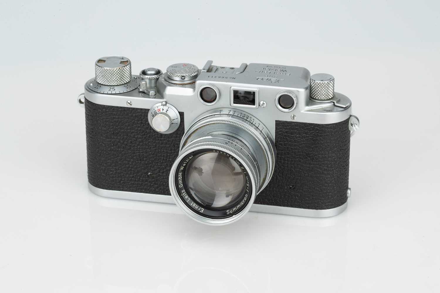 Lot 357 - A Leica IIIf Rangefinder Camera