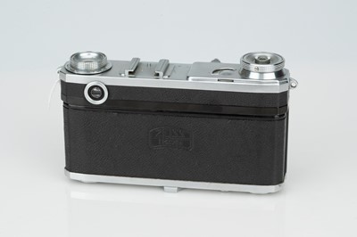 Lot 458 - A Zeiss Ikon Contax II Rangefinder Camera