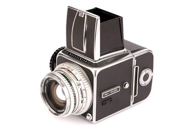 Lot 1176 - A Hasselblad 500C Medium Format Camera