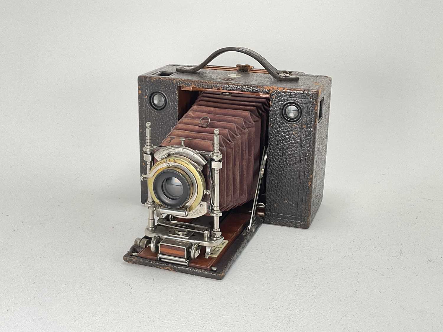 Lot 696 - A Kodak No.3 Cartridge Camera