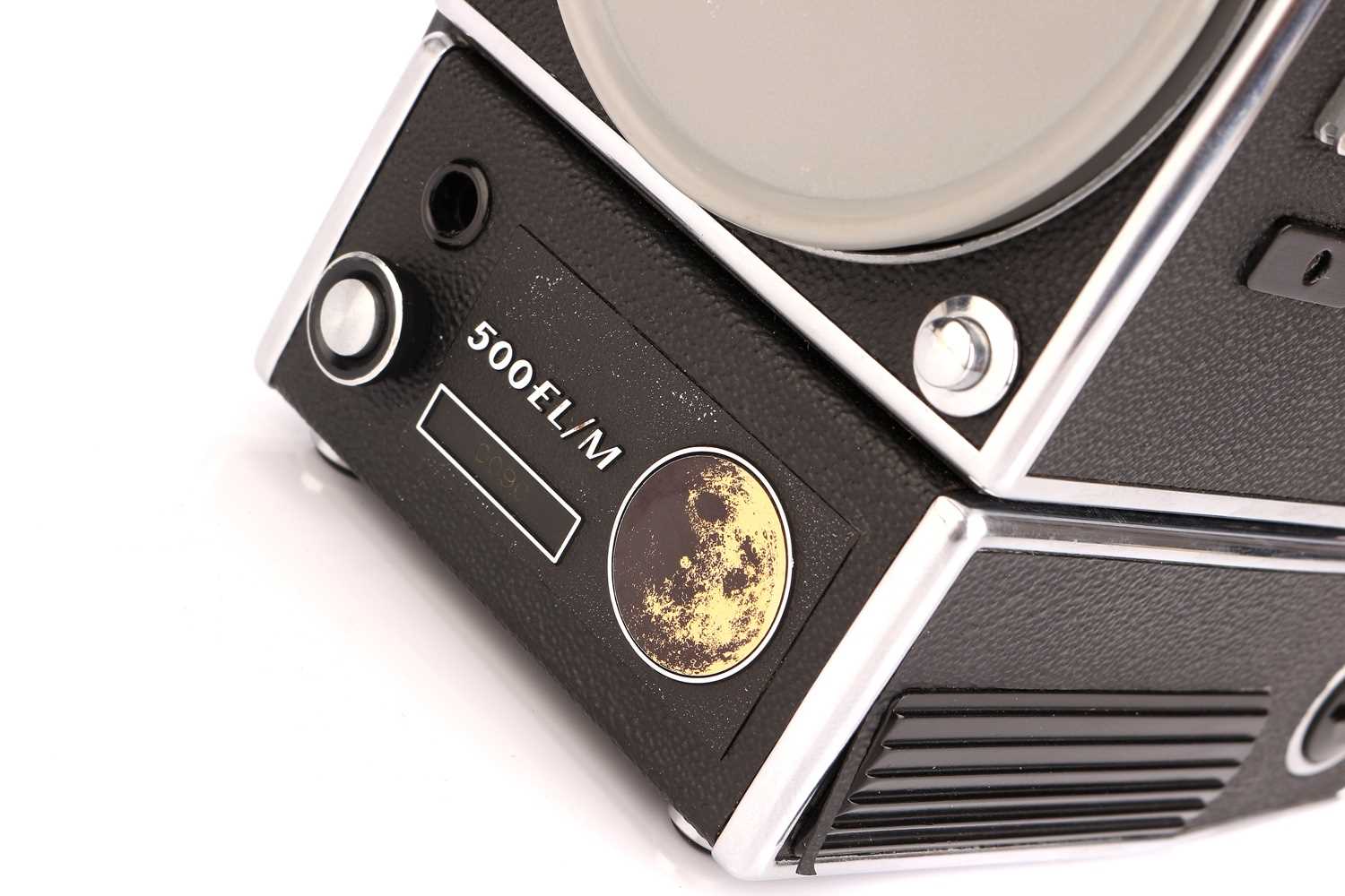 Lot 1180 A Hasselblad 500elm 10 Years On The Moon 4802