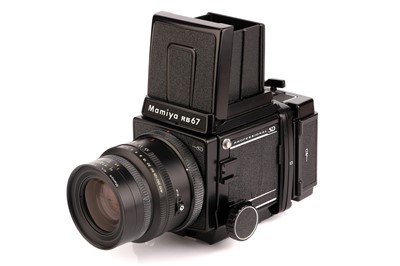 Lot 1182 - A Mamiya RB67 Pro SD Medium Format Camera