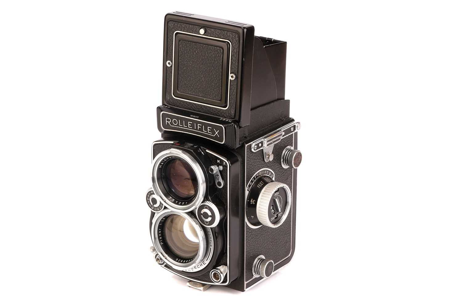 Lot 1186 - A Rollei Rolleiflex 2.8D TLR Medium Format Camera