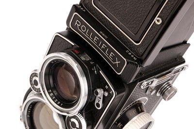 Lot 1186 - A Rollei Rolleiflex 2.8D TLR Medium Format Camera