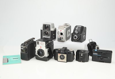 Lot 744 - A Selection of Various Cameras