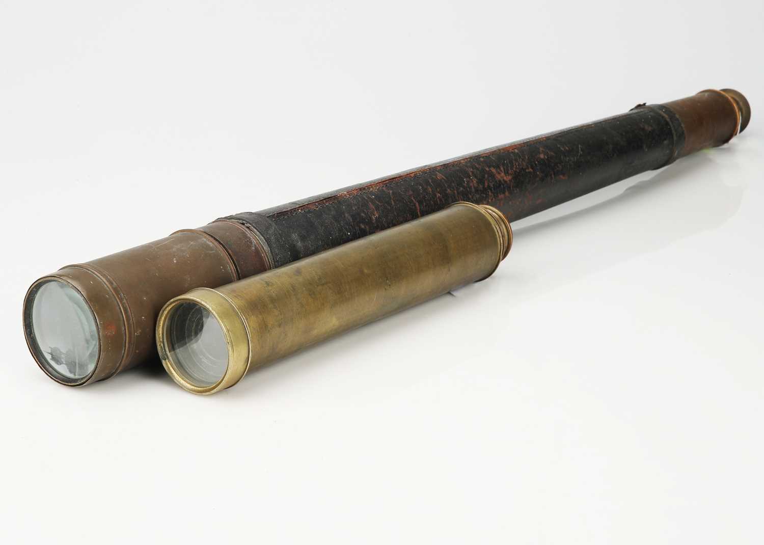 Lot 281 - Telescope