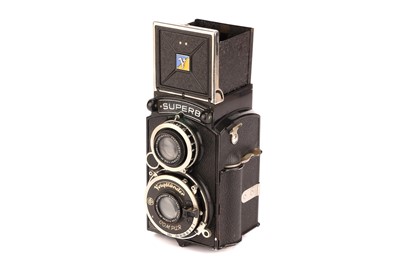 Lot 1203 - A Voigtländer Superb TLR Medium Format Camera