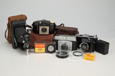 Lot 713 - A Mixed Selection of Cameras