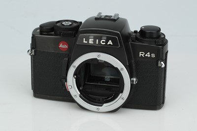 Lot 388 - A Leica R4s Model II 35mm SLR Camera