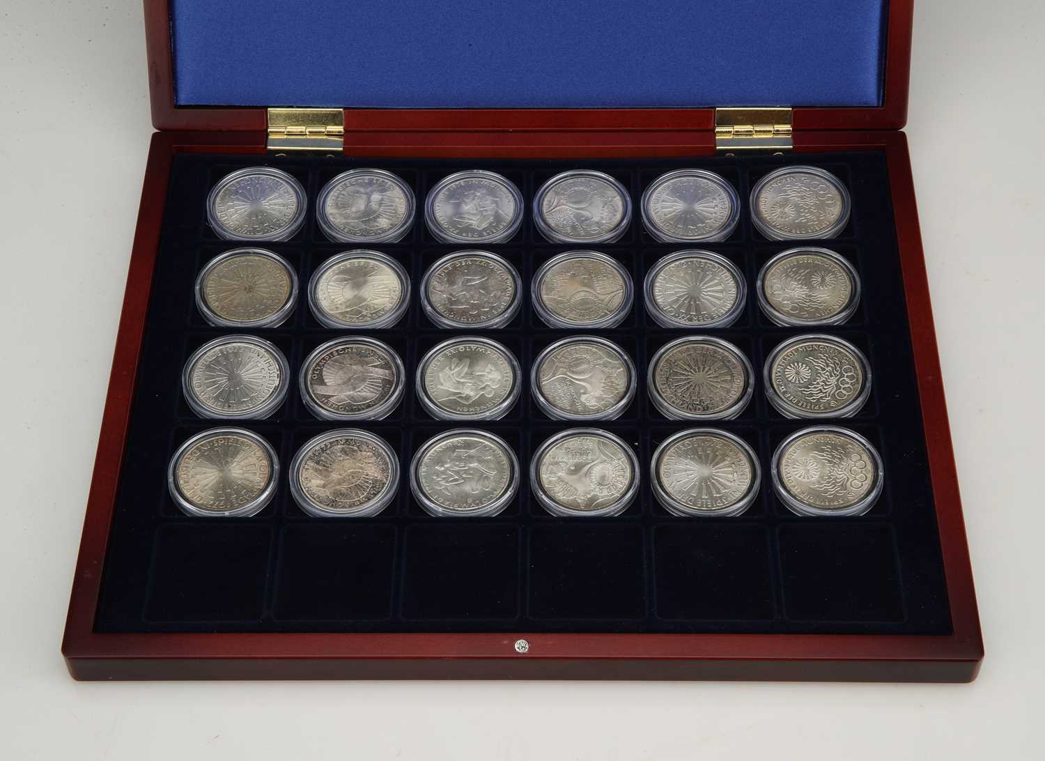 Lot 77 - Olympic Coins