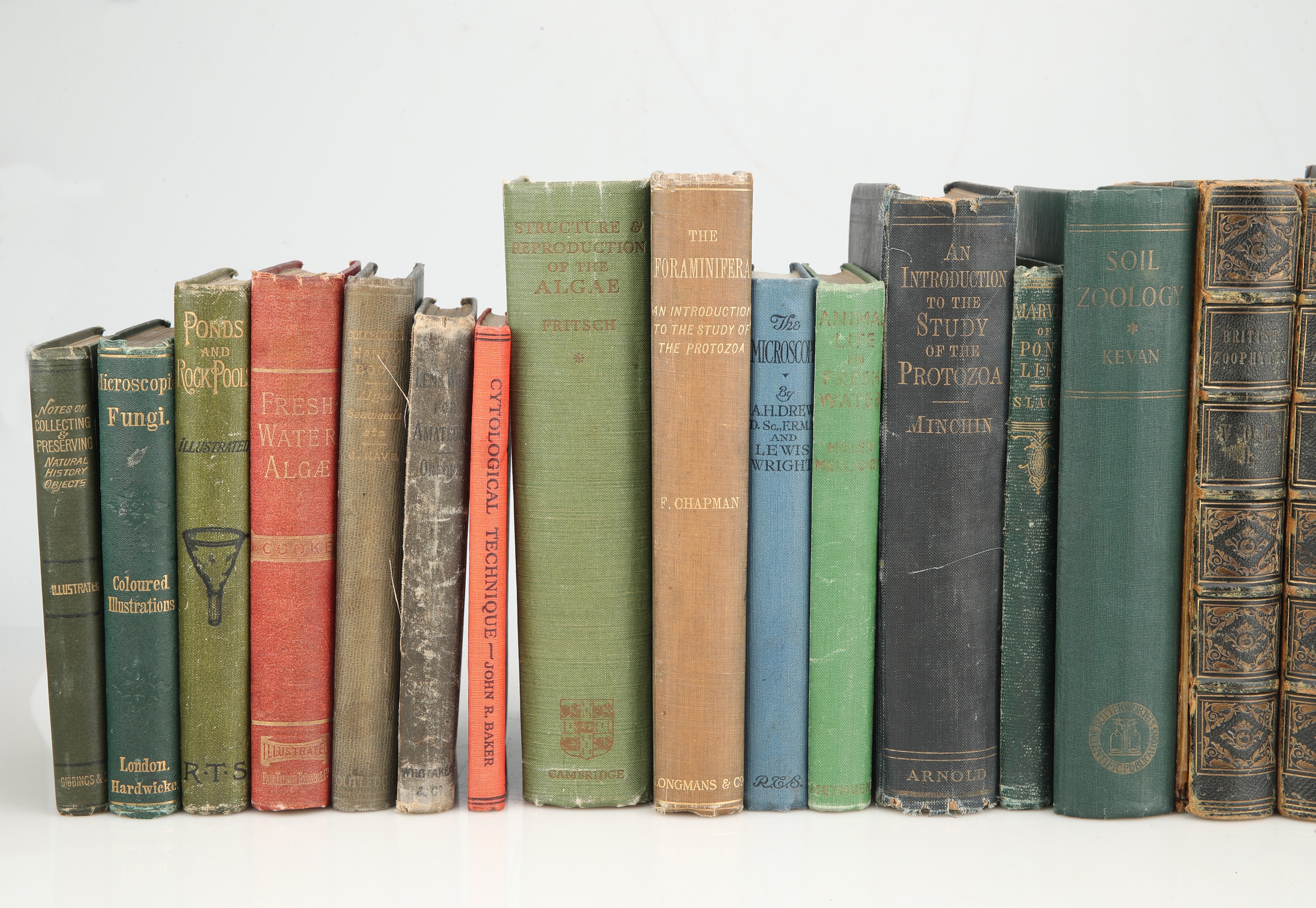 Lot 50 - Collection of Scientific Books
