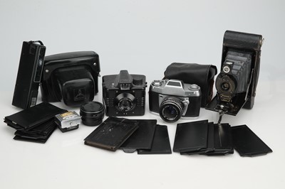 Lot 700 - A Mixed Selection of Cameras & Accessories