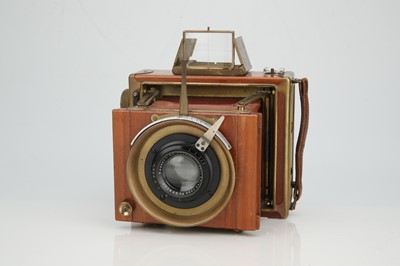 Lot 687 - An Ernemann Tropical Klapp Camera