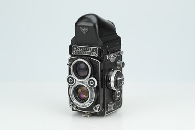 Lot 661 - A Rolleiflex 3.5 F Medium Format TLR Camera