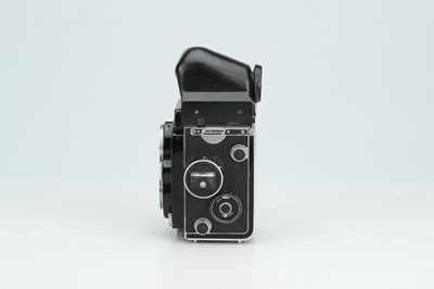 Lot 661 - A Rolleiflex 3.5 F Medium Format TLR Camera