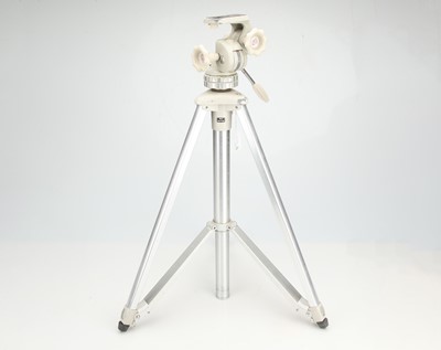 Lot 863 - A Linhof Tripod