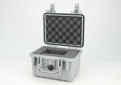 Lot 860 - A Small Heavy Duty Peli Case