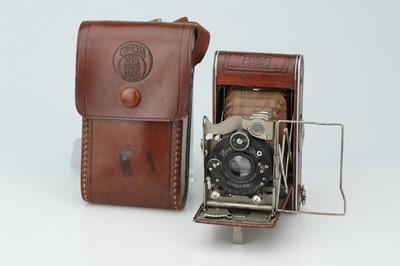 Lot 705 - A Contessa Nettel Luxus Piccolette Folding Camera